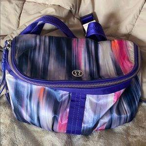 Lululemon Good Fortune Bag in Mirage Deep Indigo